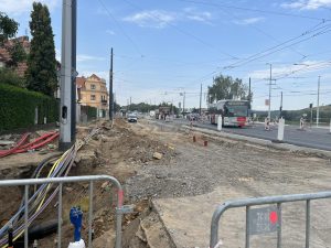 Výstavba tratě na Dědinu, Evropská ulice. Foto: DPP Dominika Brabcová