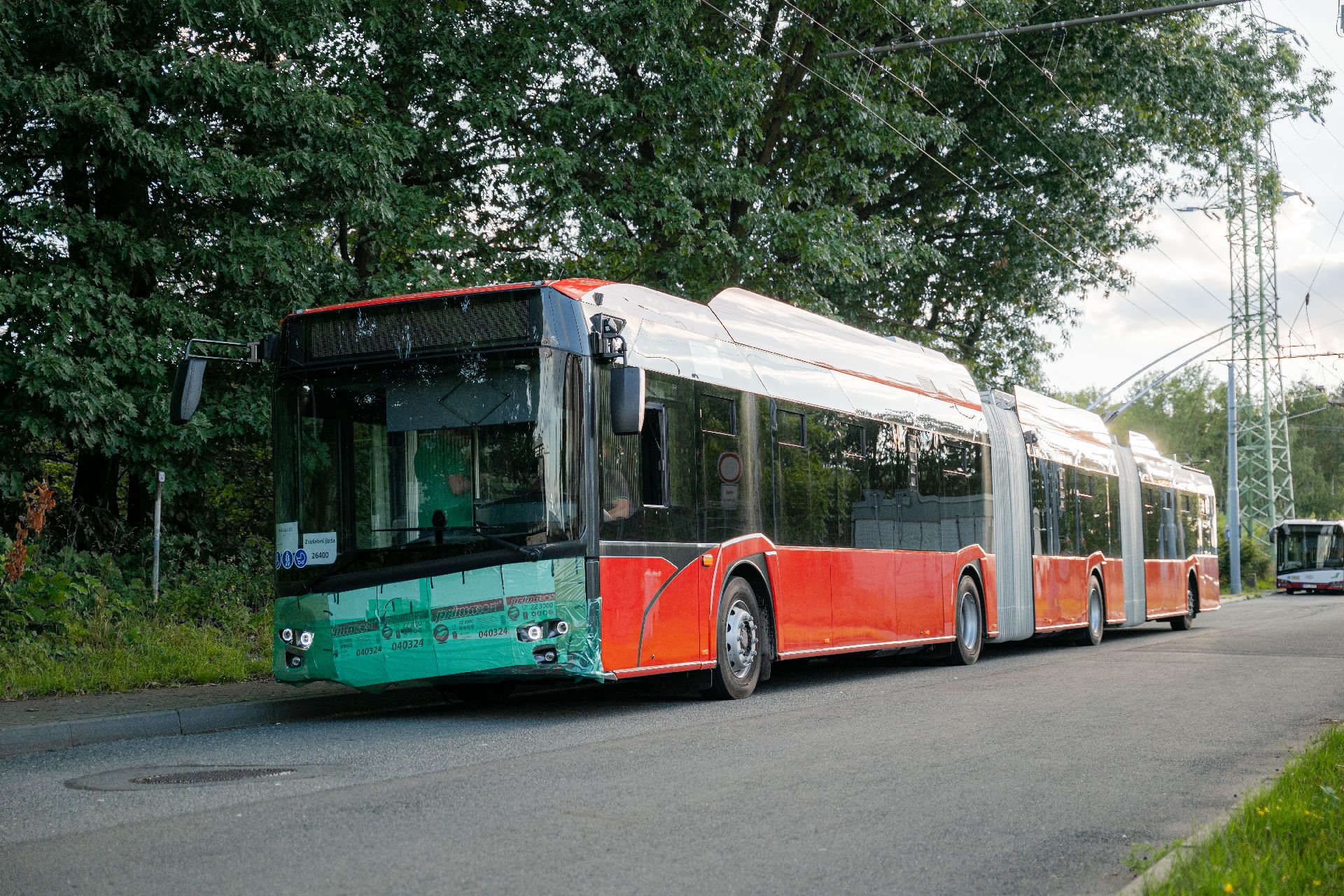 Trolejbus Škoda Solaris 24m pro Bratislavu při testech v Plzni. Foto: Zdopravy.cz