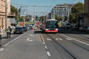 Nový buspruh ve Svatovítské ulici. Foto: Ropid