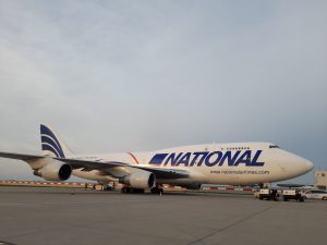 Boeing 747-400F společnosti National Airlines přivezl do Prahy motor pro Boeing 767. Foto: Zdopravy.cz