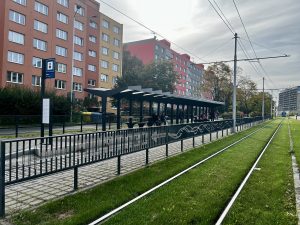 Tramvajová zastávka Kotva v Ostravě. Foto: DPO