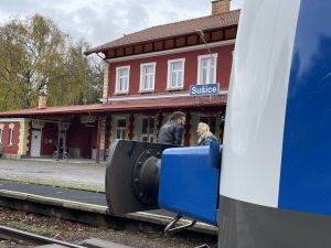 Nádraží Sušice, motorový vůz Stadler RS1 společnosti GW Train, prezentační jízda. Autor: Zdopravy.cz/Jan Šindelář
