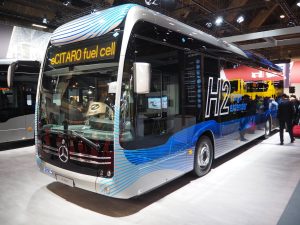 Vodíkový autobus eCitaro fuel cell.