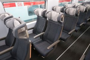 Nový interiér pro ICE3neo - 2. třída. Foto: Oliver Lang / Deutsche Bahn