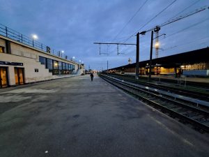 Pohled na ranní nádraží v Rize
