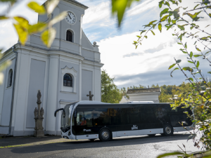 Jeden z nových autobusů s inovovaným vzhledem pro karvinskou MHD. Zdroj: Transdev Slezsko