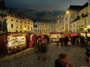 Vánoční trh Altwiener Christkindlmarkt na vídeňském náměstí Freyung. Foto: WienTourismus-Christian Stemper