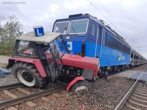 Nehoda na přejezdu na trati 330. Pramen: Správa železnic/Datel