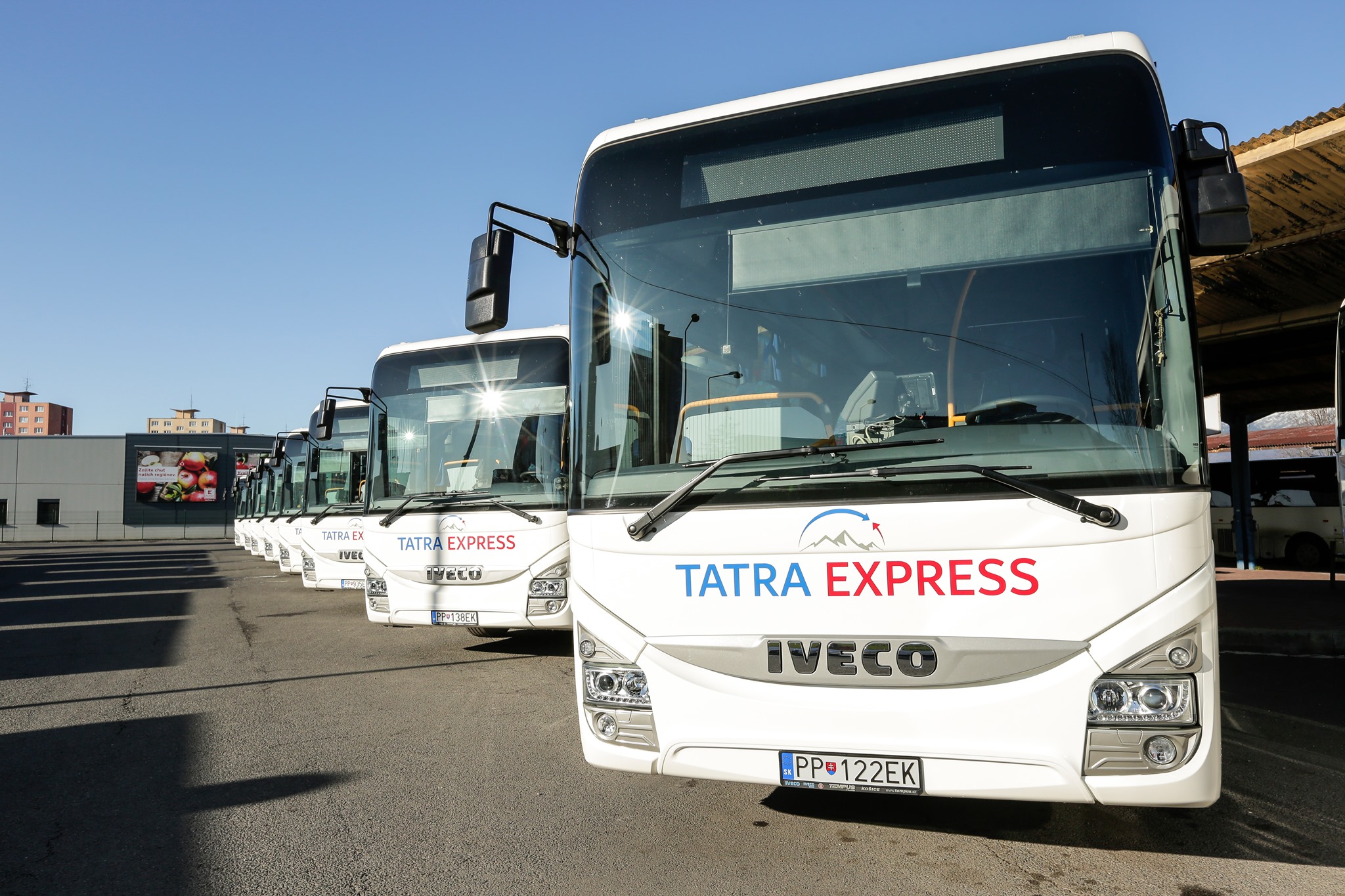 Autobusy Tatra Express SAD Poprad. Zdroj: SAD Poprad