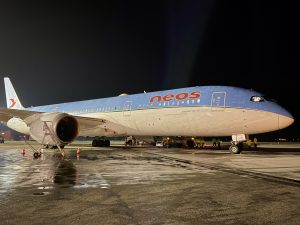 Boeing 787-9 Dreamliner letecké společnosti Neos poprvé v Brně. Foto: Zdopravy.cz / Vojtěch Očadlý