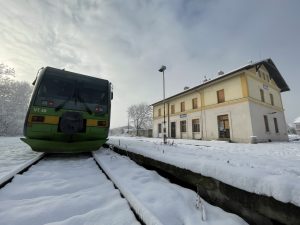 Vlak Die Länderbahn, nádraží Jirkov. Autor: Zdopravy.cz/Jan Šindelář