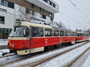 Vykolejení tramvaje na Petřinách. Foto: Jan Nevyhoštěný / Zdopravy.cz