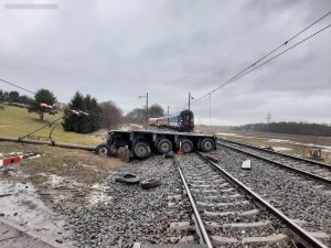 Nehoda na přejezdu u Dolní Lutyně. Foto: Správa železnic