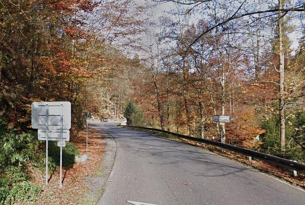 Silnice Šternov - Český Šternberk. Pramen: Google Maps/Středočeský kraj