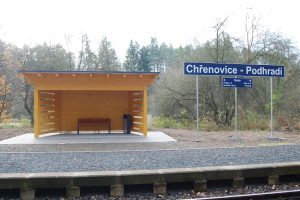 Nový přístřešek zastávky Chřenovice - Podhradí. Foto: Správa železnic