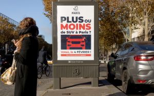 Plakát k referendu o parkování v Paříži. Foto: Paris.fr