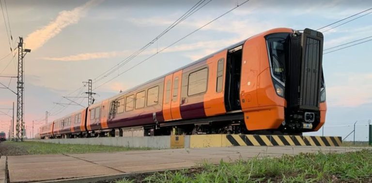 Nová jednotka Class 730. Foto: West Middlands Railway
