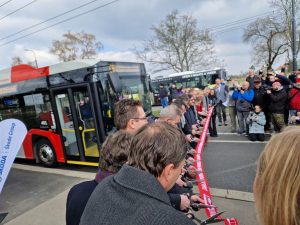 Slavnostní otevření trolejbusové linky 59 a megatrolejbusy Škoda Solaris 24m. Foto: Zdopravy.cz, Jan Nevyhoštěný