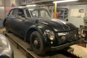 Tatra 77a z roku 1937 před renovací. Pramen: NTM