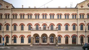 Nádraží Teplice po rekonstrukci pláště budovy. Pramen: SŽ