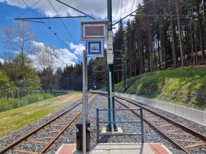 Zrekonstruovaná tramvajová trať Liberec - Jablonec nad Nisou. Foto: Zdopravy.cz / Jan Nevyhoštěný