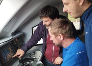 Zácvik táborských strojvedoucích na RegioFoxu. Pramen: České dráhy