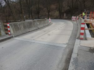 Oprava Masarykova mostu ve Zbečně. Foto: Krajská správa a údržba silnic Středočeského kraje