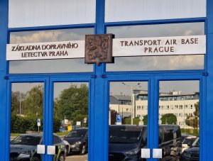 Funkcionalistická budova terminálu 4 na starém ruzyňském letišti. Foto: Zdopravy.cz / Jan Nevyhoštěný