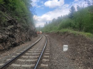 Vykolejená Regionova po samovolné jízdě na trati 210. Foto: Drážní inspekce