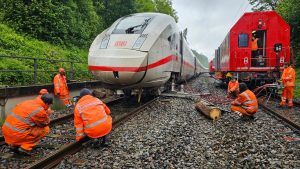 Nakolejování vlaku ICE u Schwäbisch Gmünd. Foto: Markus Herrmann / Stadtverwaltung Schwäbisch Gmünd