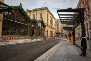 Rekonstrukce tramvajové trati ve Dlážděné ulici u pražského Masarykova nádraží. Foto: PID