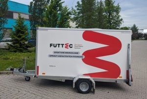 FUTTEC strojní sestava s mikrovlnnou pecí a mikrovlnný cestář třetí generace. Foto: FUTTEC