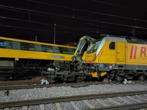 Srážka vlaku RegioJetu s nákladním vlakem ČD Cargo. Foto: Karel Kilián / x.com