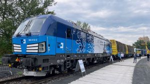 Lokomotiva Siemens Vectron pro ČD Cargo, která zvládne i provoz do Belgie a Nizozemska. Foto: Jan Sůra / Zdopravy.cz