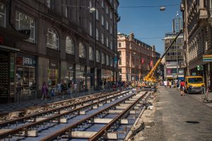Rekonstrukce tramvajové trati ve Vodičkově ulici (červenec 2024) Foto: PID
