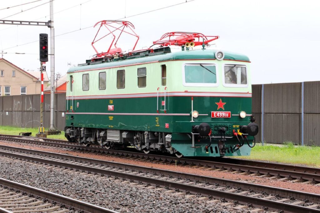 Návrat Vihorlatu. Na konci září vyjede retro expres z Prahy do Čierné