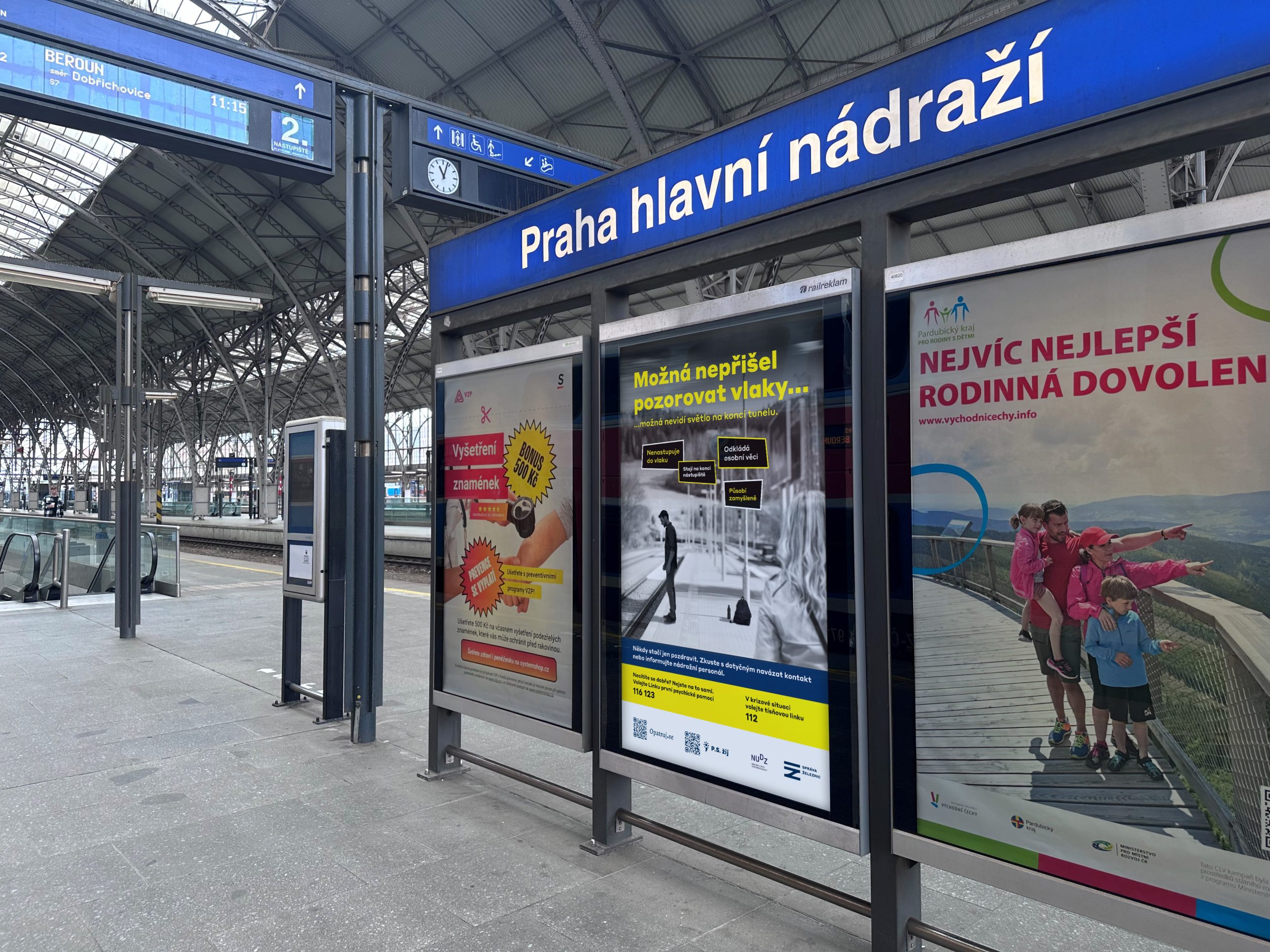 Kampaň proti sebevraždám na železnici na pražském hlavním nádraží. Foto: SŽ