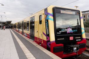 Vlak řady 483 berlínského S-Bahn. Foto: Pierre Adenis / Deutsche Bahn