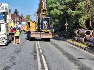 Práce na rekonstrukci silnice I/2 v Říčanech. Foto: ŘSD