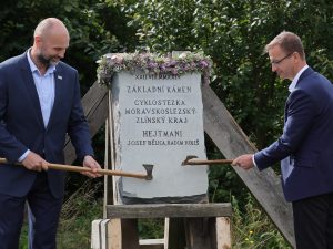 Položení základního kamene Solárka a Pindula. Zdroj: Moravskoslezský kraj