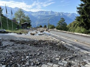 Poškozená trať Brienz-Rothorn-Bahn. Foto: BRB