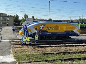 Autonomní vozidlo pro diagnostiku vysokorychlostních tratí v Itálii. Foto: RFI