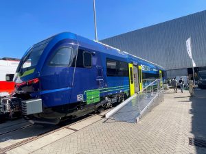 Nový vůz pro regionální tratě Stadler RS Zero. Foto: Jan Sůra / Zdopravy.cz