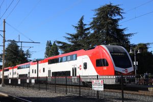 Nové jednotky Stadler KISS pro Caltrain. Foto: Caltrain