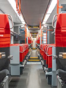 Nová čtyřvozová jednotka CityJet Desiro ML Foto: 
ÖBB