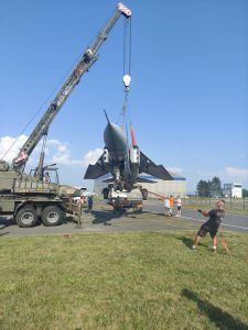 Přeprava letounu Mig-23 z Prahy do Č. Budějovic. Autor: Soukromá letecká sbírka Libořezy