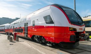 Stadler KISS pro ÖBB. Foto: Stadler Rail