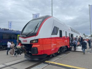 Stadler KISS pro ÖBB. Foto: Jan Sůra /Zdopravy.cz