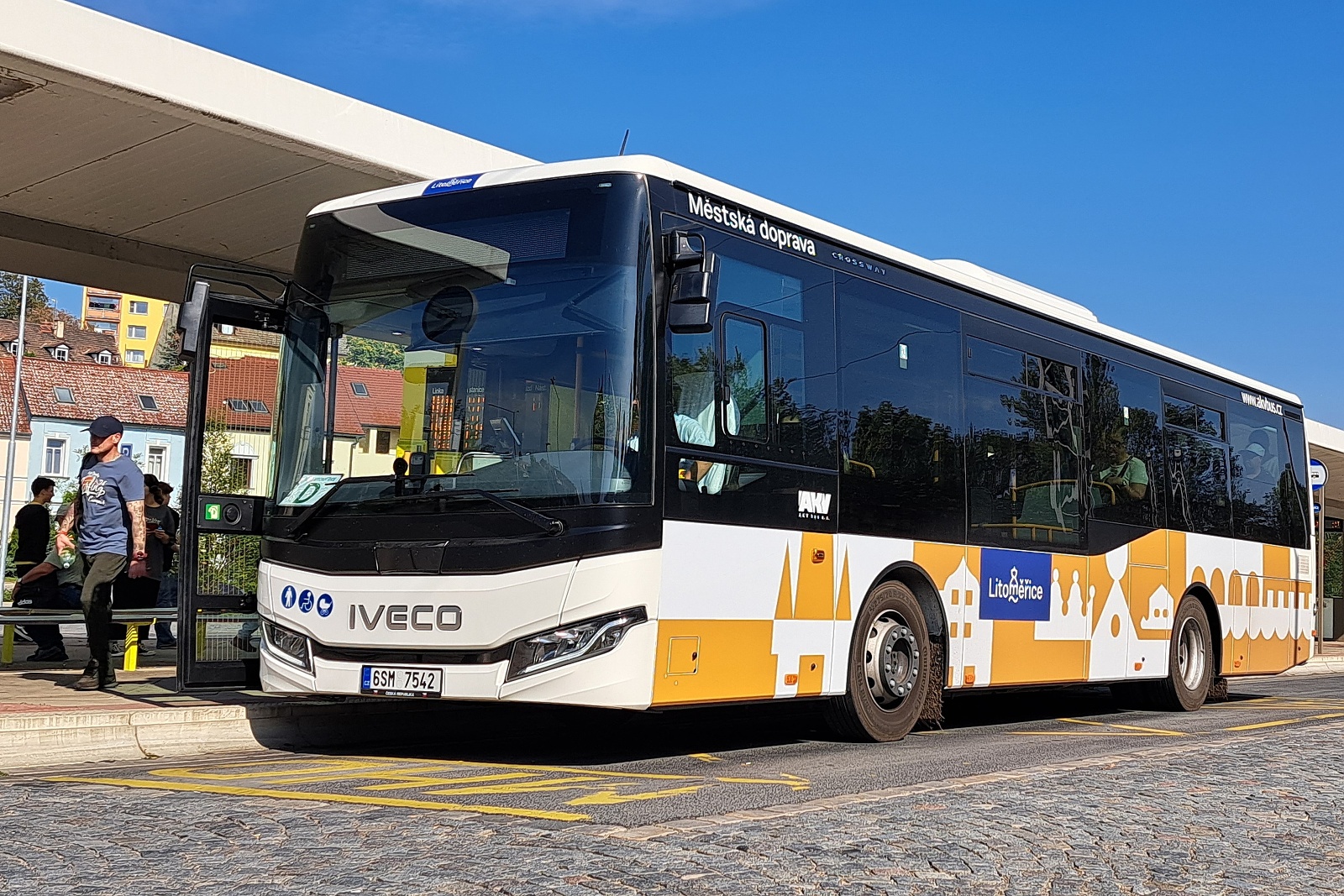 Autobus Iveco Crossway LE CITY 10,8M pro provoz v Litoměřicích. Foto: Město Litoměřice