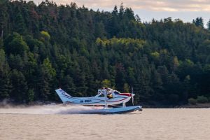 Testování hydroplánu na Orlíku. Foto: Aeropilot, s.r.o.